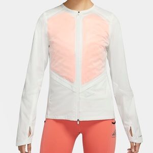 NWT Nike Women’s Storm-FIT ADV Run Division Running Jacket Size Small $300